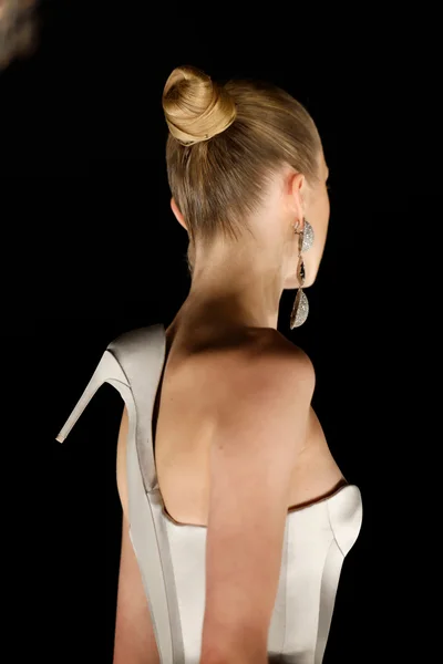 Look 72